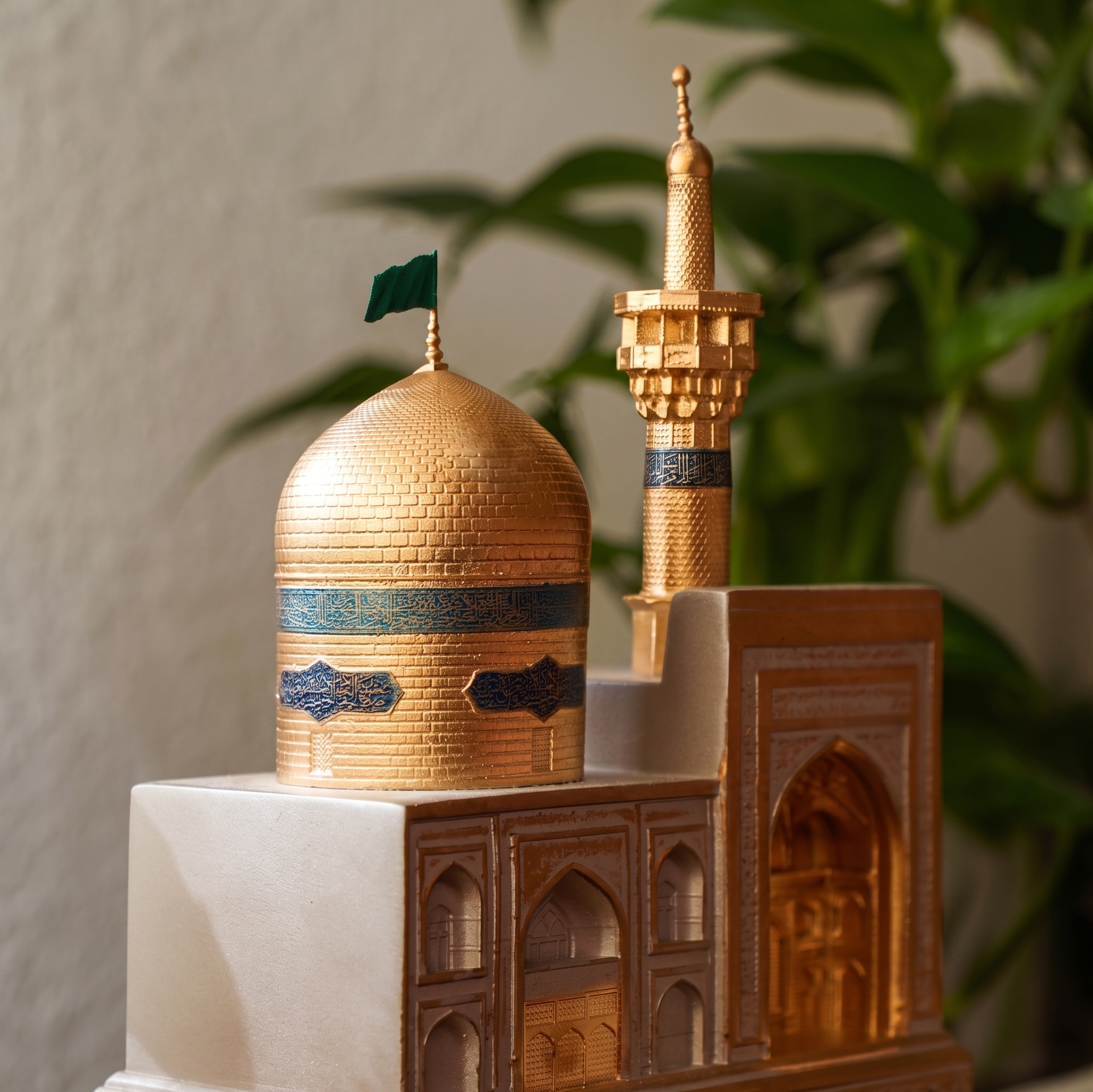 گنبد و بارگاه امام رضا پنجره فولاد