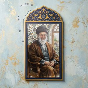 قاب نفیس یادمان رهبر شهید